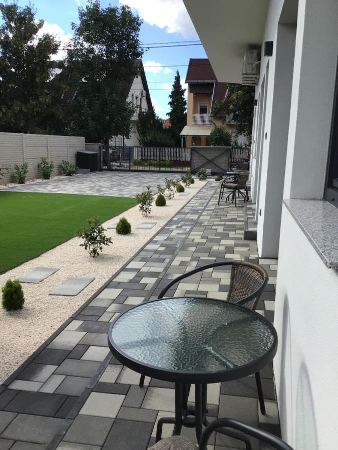Th-Lux Apartman Hajduszoboszlo Exterior photo
