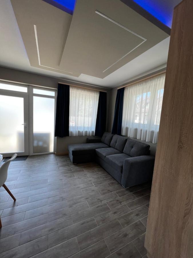Th-Lux Apartman Hajduszoboszlo Exterior photo